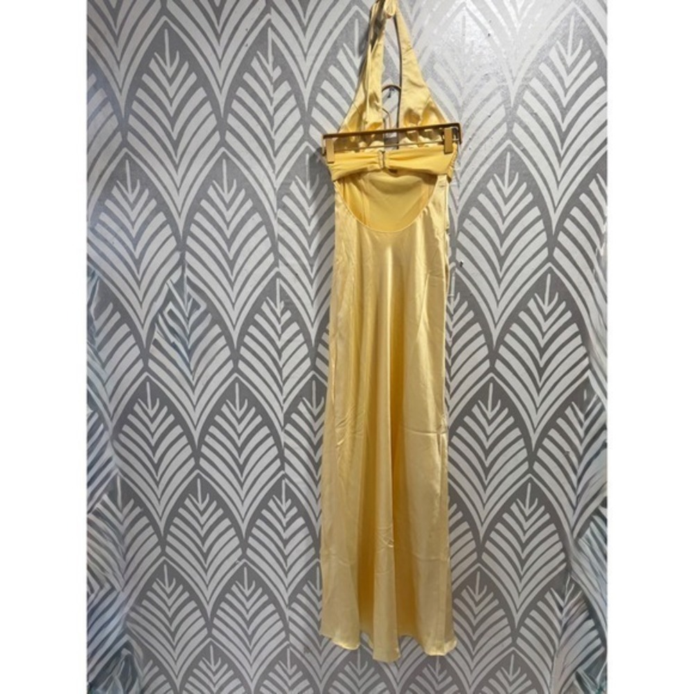 Princess Polly Yellow Odyssa Satin Halter Open Back Maxi Dress Formal Evening 8 - Picture 6 of 9
